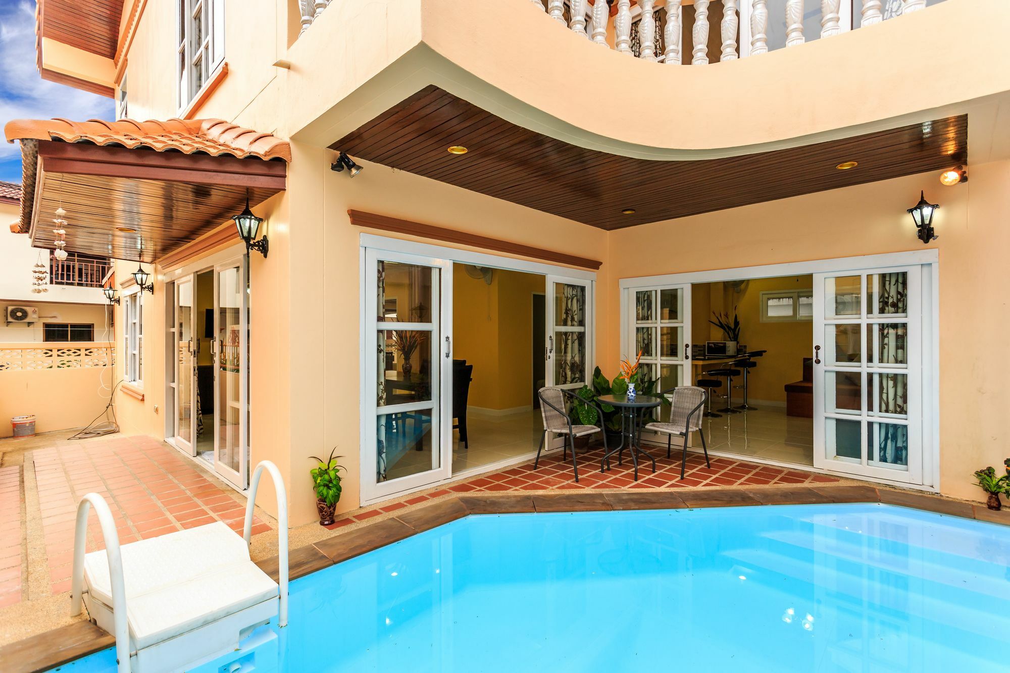 Simon Villa Patong Buitenkant foto